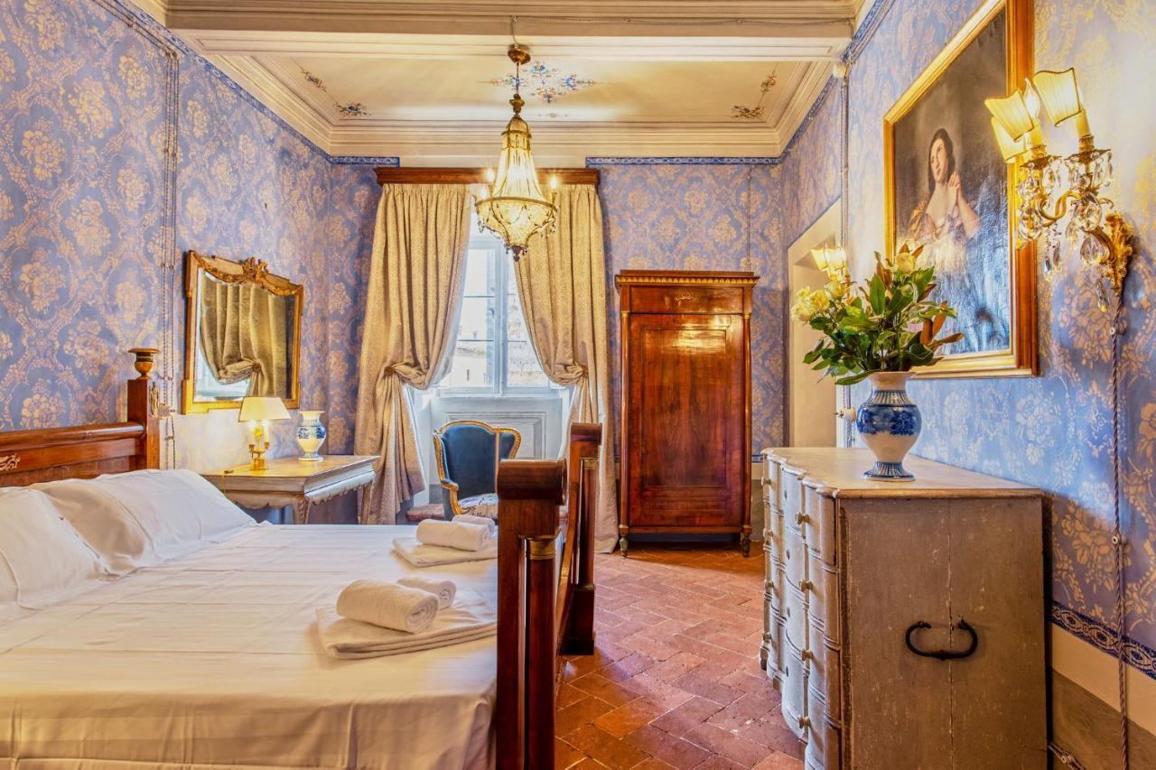 Guest house Palazzo Nobile Di San Donato 3*