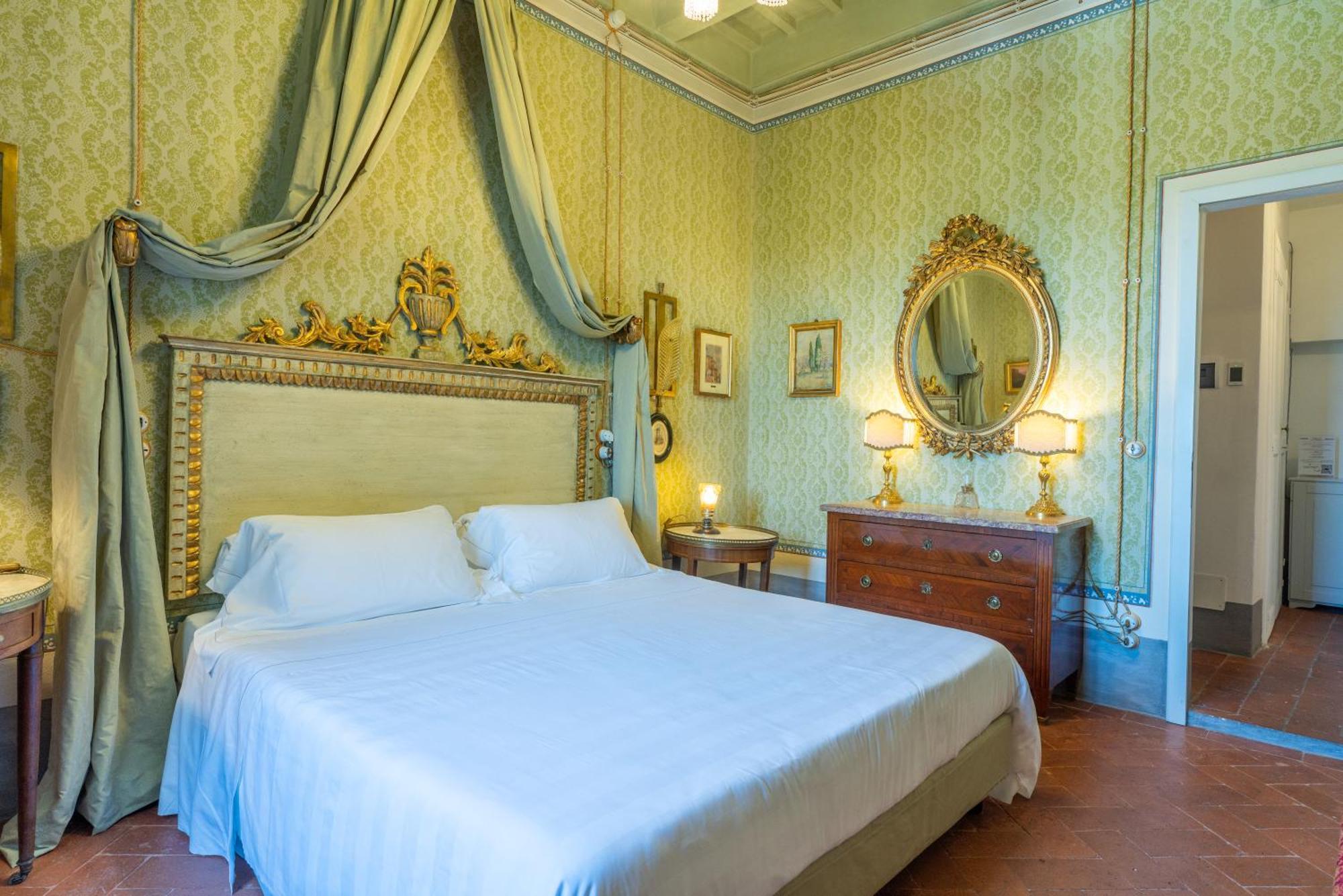 Palazzo Nobile Di San Donato Guest house